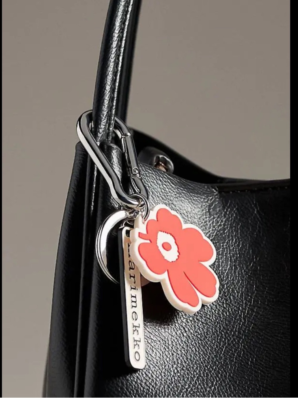 NWT Marimekko Aallokas Keychain Bag Charm - Red/Off White